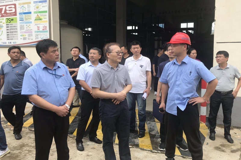 2020年8月5日，時任國家水利部全國節(jié)約用水辦公室副主任熊中才蒞臨景興紙業(yè)調研企業(yè)用水節(jié)水工作